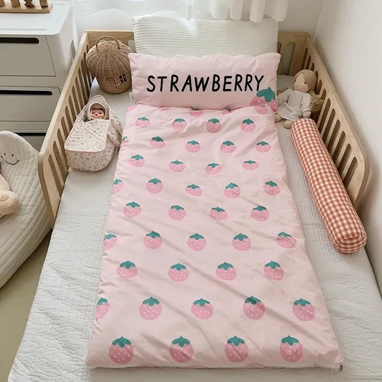 Portable Cartoon Character Kids Outdoor Camping Waterproof and Tear Resistant Sleeping Bag 